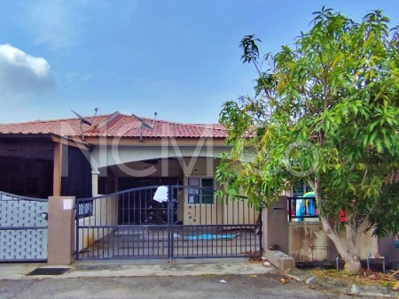 Terrace House For Auction at Taman Manjung Point
