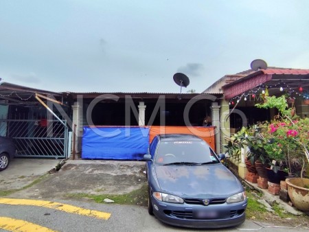 Terrace House For Auction at Taman Baiduri
