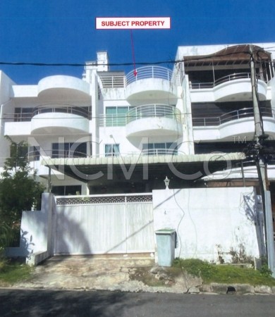 Terrace House For Auction at Mount Pleasure