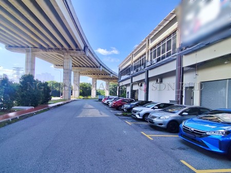 Shop Office for Auction