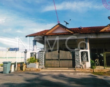 Terrace House For Auction at Taman Permatang Badak