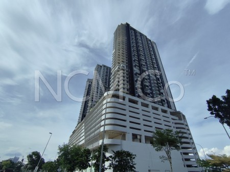 Apartment For Auction at D'Pristine