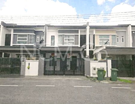 Terrace House For Auction at Tabuan Tranquility