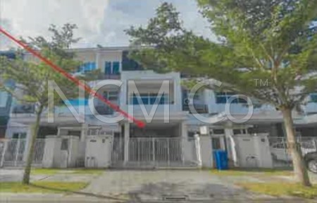 Terrace House For Auction at Bukit Jelutong