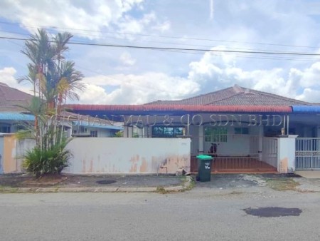 Semi D For Auction at Bandar Puteri Jaya