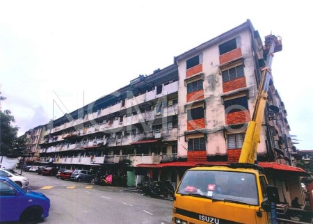 Flat For Auction at Flat Taman Anika