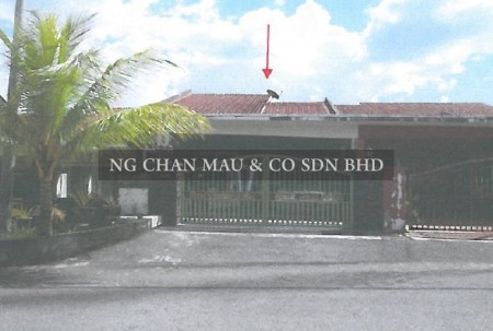 Terrace House For Auction at Mantin