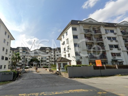 Apartment For Auction at Sri Tanjung Apartment
