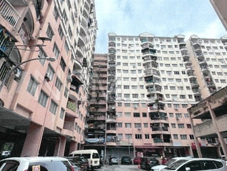 Apartment For Auction at Saujana Ria Apartment