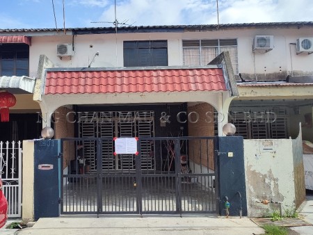 Terrace House For Auction at Taman Bersatu