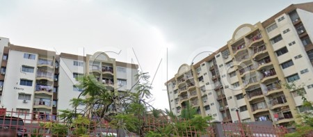 Apartment For Auction at Meadow Park 1