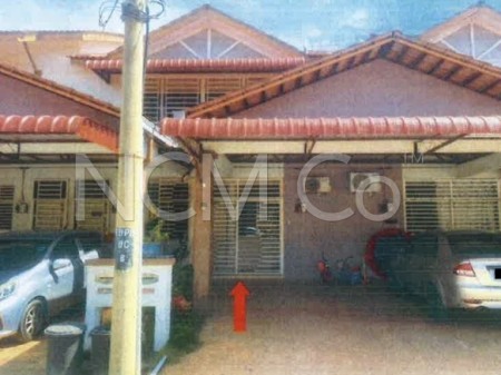 Terrace House For Auction at Putra Villas