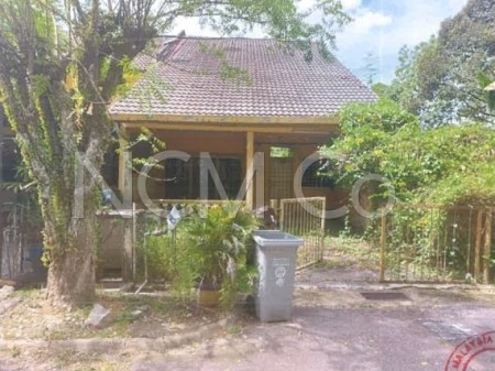 Terrace House For Auction at Senawang