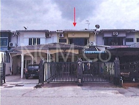 Terrace House For Auction at Taman Bayu Perdana