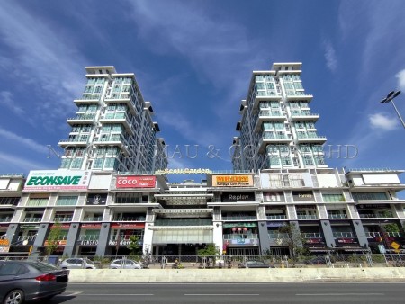 SOHO For Auction at The Scott Garden