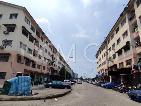 Flat For Auction at Taman Pendamar Indah 2
