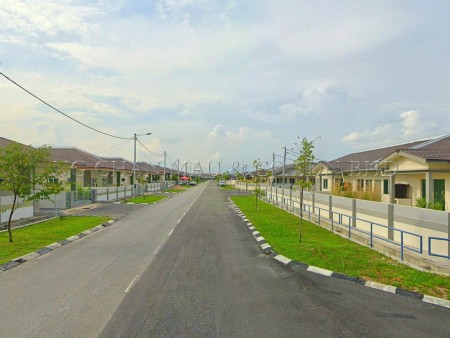 Terrace House For Auction at Bandar Baru Setia Awan Perdana