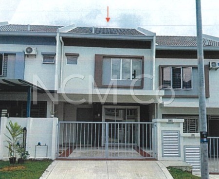 Terrace House For Auction at Taman Salak Perdana
