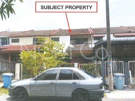 Terrace House For Auction at Taman Sri Putra