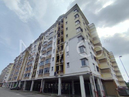 Apartment For Auction at Pangsapuri Villamas