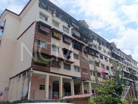 Apartment For Auction at Ampang Saujana
