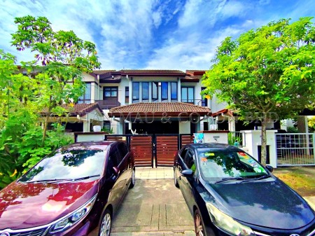 Terrace House For Auction at Denai Alam