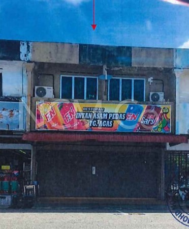Shop For Auction at Muar
