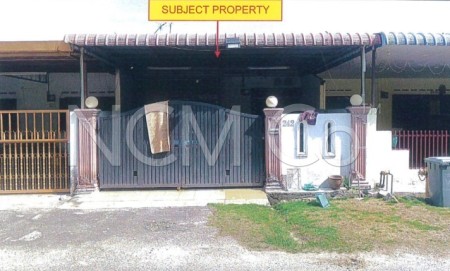 Terrace House For Auction at Taman Emas