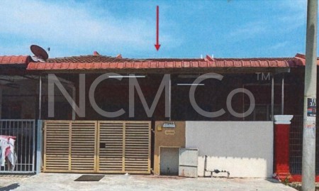 Terrace House For Auction at Taman Bendahara