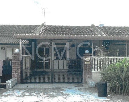 Terrace House For Auction at Taman Samudera