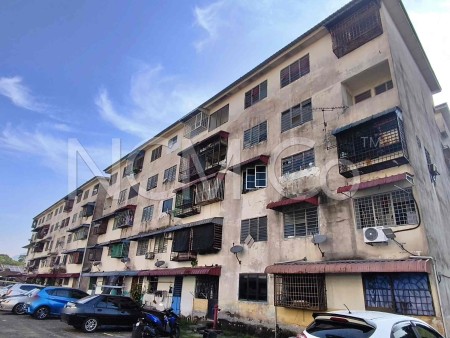 Flat For Auction at Taman Impian Indah