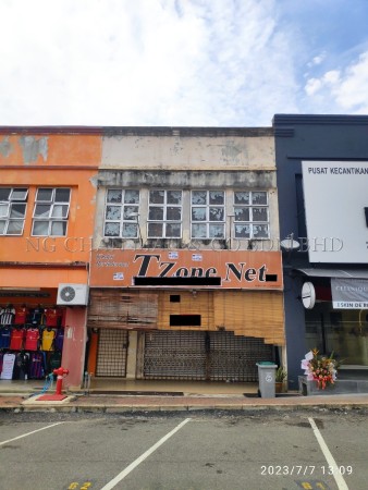 Shop Office For Auction at Bahau