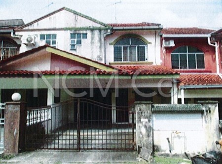 Terrace House For Auction at Taman Sri Kluang