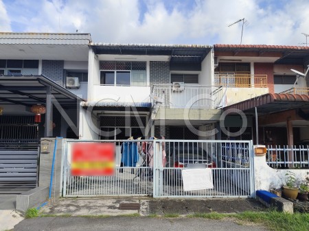 Terrace House For Auction at Taman Marisa