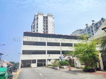 Apartment For Auction at Century Park