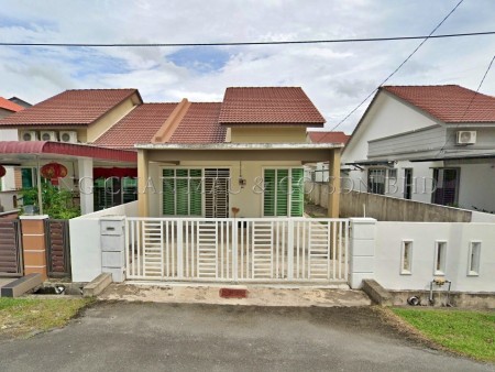 Semi D For Auction at Taman Tengku Budriah