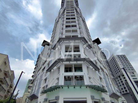 Shop For Auction at V Square