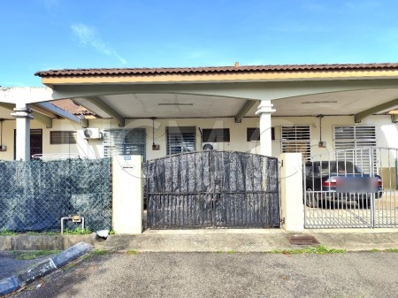 Terrace House For Auction at Bandar Utama