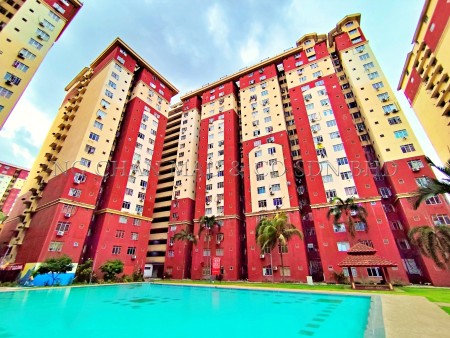 Apartment For Auction at Mentari Court 1