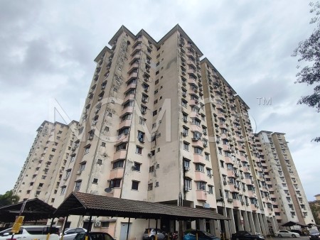 Apartment For Auction at Perdana Puri