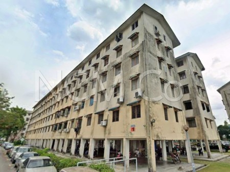 Apartment For Auction at Gugusan Siantan