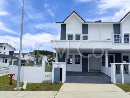Terrace House For Auction at Taman Anggun Residensi