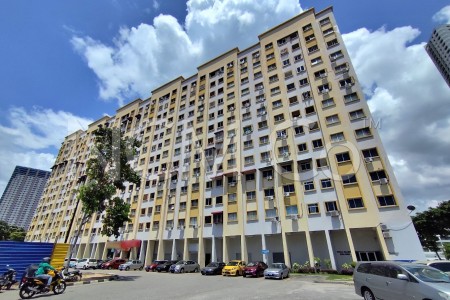 Flat For Auction at Palm Court