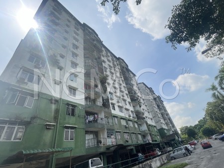 Apartment For Auction at Pangsapuri Seri Indah