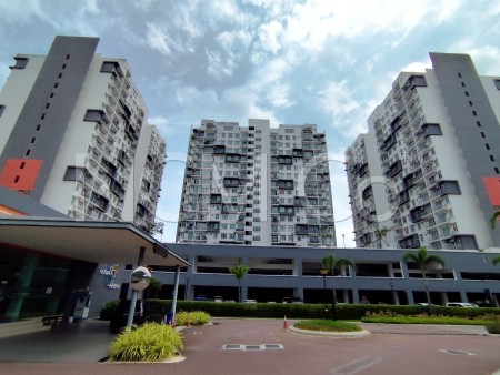 Serviced Residence For Auction at Nusa Heights
