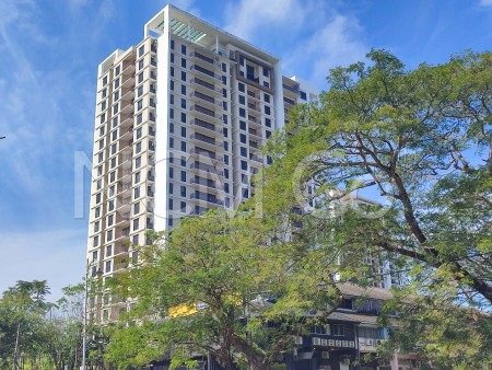 Condo For Auction at Amansuri Residences