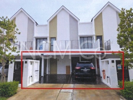Terrace House For Auction at Casa Bayu Apartment