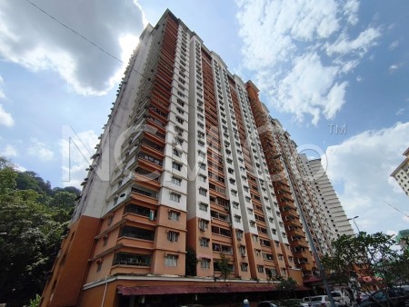 Apartment For Auction at Flora Damansara Apartment
