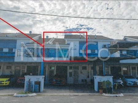 Terrace House For Auction at Simfoni Perdana