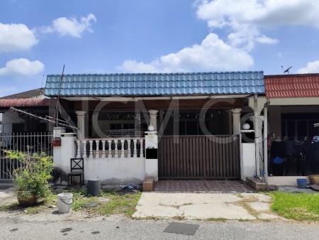 Terrace House For Auction at Taman Metah